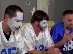 Trophy Wife Touchdown Chanel Preston Bedriegt Haar Man