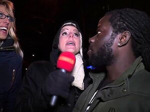 La Chaude Melina Pure Et Lana Vegas Se Font Percer Par Une Grosse Bite Noire