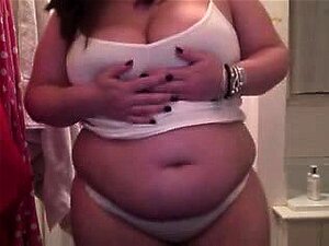 BBW With Big Boobs Shows Off In The Shower