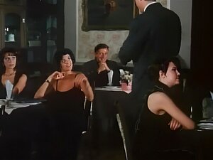 Äldre Swingers # 22 (Simona Valli, Deborah Wells, Christoph Clark)