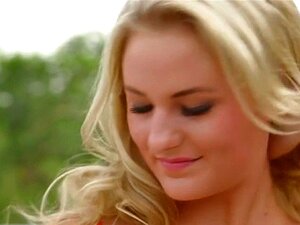 Zuigen Voor Man Chowder. Ondeugend Babe Is Zuigen Wild Voor Dudes Heerlijke Man Sap