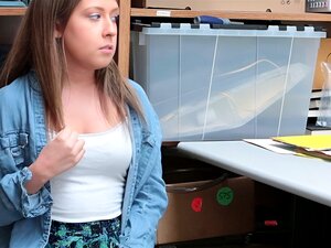 Süße Ladendiebin Bekommt Sperma. Amateur-Süße Ladendiebin Wird Genagelt Und In HD Mit Sperma Erwischt