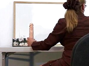 Sletterige Rijpe Leraar Houdt Van Spelen