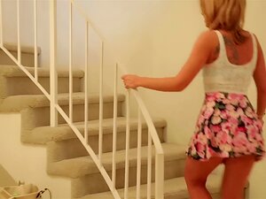 Zoey Monroe Får DP'd Av Big Cocks