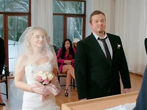 BRIDE4K. Fel Namn, Höger Fitta - Kristy Waterfall