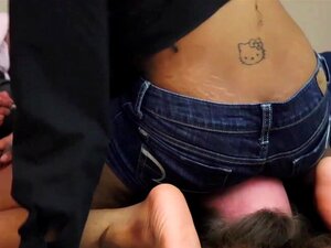 Meest Goede Bondgenoten Facesitting - Lilith & Laila - Trailer