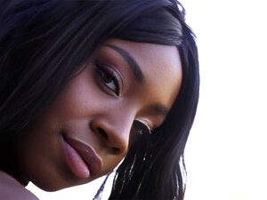 Cockriding Zwarte Dame Geneukt Door BBC Na Zuigen Lul