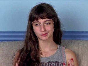 Hippie Willow Introduces Her Sexy And Wild Self