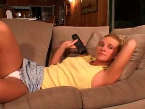 De Babysitter 16