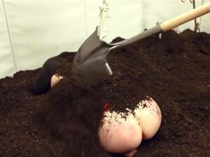 Assista A Vadia Ser Penetrada Profundamente No Cu Com Cordas E Dildos, Gemendo De êxtase.