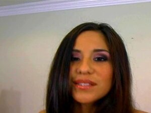 Jenave Jolie Z Dużymi Cyckami I Wytryskiem