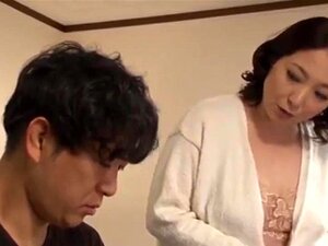 Gledajte Japansku Maćehu U Zakonu Seksi Sada! - Japanska Saksi Maćeha U Zakonu, Japanska Maćeha U Pravnoj Saxy, BBW Porn