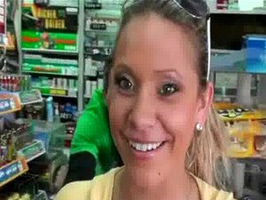 Секси дивља риба плаћена да јебе 29