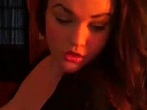 MISS V INCRÍVEL TEASE DE PEITOS (novo).avi