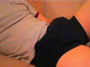 Kolla In Våra Heta Amatörer Som Tillfredsställer Varandra Live På Webbkamera. Endast Stora Kukar Tillåtna! Förbered Dig För Att Runka Till Detta.