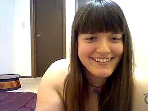 Pullea Karvainen Pilluni Läimäytetään Seksilelulla. Karvainen Pilluni On Täydellinen Raskaaseen Ahtautumiseen, Ja Kun En Löydä Kyrpää, Käytän Isoa Dildoani Kiivetäkseni. Näet, Miten Teen Sen Tässä Kotitekoisessa Webcam-masturbaatiovideossa