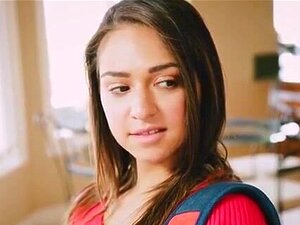 [MyBabysittersClub] Mercedes Carrera I Sara Luvv Uhvaćeni Kako Kamiraju Na Poslu (09 07 2016) Rq (540p)