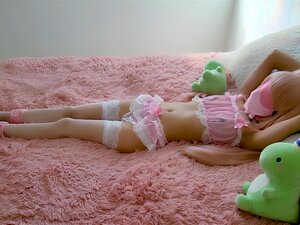 мала пасторка доминирана, скоро свршавање унутра
