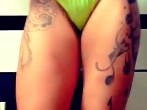 Pecadora Do Funk Rebolando De Bikine