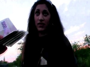 European Pulling Girlnextdoor With A Cash Bribe