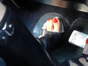 Skórzana Dziwka Z Rosebud Love Seks Na świeżym Powietrzu