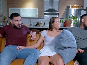 Snel , Hij Is Weg! Ah Je Zuigt Zo Lekker Aan Mijn Pik