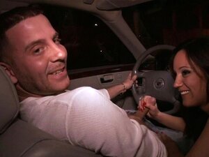 Racy Fellatio With Hot Chick