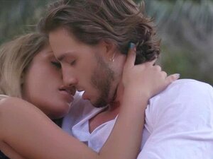 Slutty MILF August Ames Fucks A Cutie Cock In The Couch