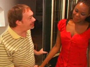 Raquelle's Dziwka żona Zaskakuje Męża Wideo Od Dirty D I The