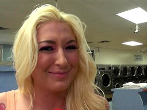 Playground Digital - Garota Tímida Na Câmera Adora Foder