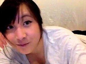 Masturbação Asiática Solo