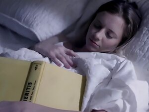 Intensywna Sesja Lizania Kutasa Z Niegrzeczną Pasierbicą, Którą Ojczym Brutalnie Rżnie W Jej Ciasne Usta. Przeżyj Niezapomniane Doświadczenie Dojrzałego Lodzika, Które Sprawi, że Będziesz Błagał O Więcej. Przygotuj Się Na Niegrzeczne Fetysz Na StraightTab