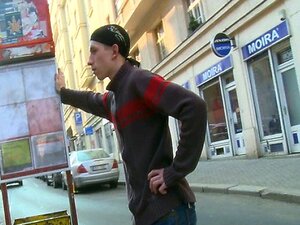 Σέξι παχουλή αποπλανεί έναν φρέσκο τύπο από το δρόμο