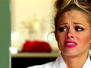 Masajista Empapada De Esperma