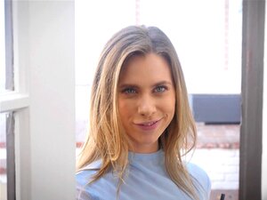 Petite MILF Anya Olsen Fucks A Crush