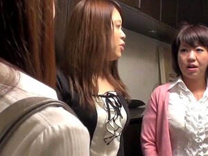 Une Fille Japonaise Exotique Dans Une Scène Fabulous Solo Female, Mature JAV