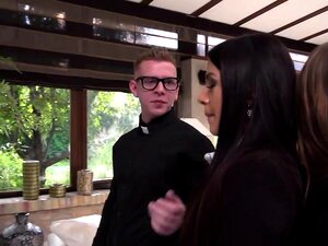 Silvia Dellai Y Eveline Dellai DPed Por Enormes Pollas Duras