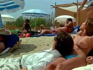 Rok Meduzy (L'annee Des Meduses 1984) - Betty Assenza, Valerie Kaprisky