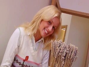 Радосна плавуша једноставно обожава секс