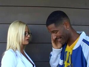 Super Hot MILF Lauren Kain 2