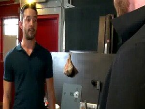 Homo Kypsä Pomo Naidaan Uudella Alulla