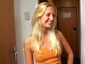 Blonde Beauty Fist And Gapes Her Pussy Porn