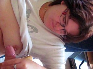 Alemão BBW Claudia Dá Handjob