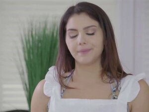 Valentina Nappi Ostro Pieprzona Przez Wielkiego Czarnego Kutasa W Kuchni