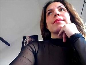 Fördjupa Dig I Den Förföriska Världen Av Live Vuxenwebbkameror! Upplev De Hetaste Modellernas Utlevelse Av Sina Vildaste Begär Och Fresta Dig Med Sensuella Rörelser. Var Beredd På En Hetsig Och Minnesvärd Upplevelse!