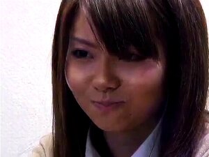 Akane Yoshinaga Aziatische Schat In College Uniform Krijgt Een Creampie