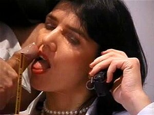 Myriam Gold & Jenny - Italienische MILFs Anal,