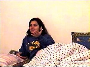 Μεγάλο βυζί Ιταλίδα γκόμενα γαμιέται άγρια