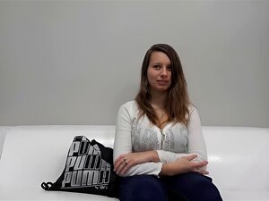 Iso Tissi Ruskeaverikkö Sandran Casting