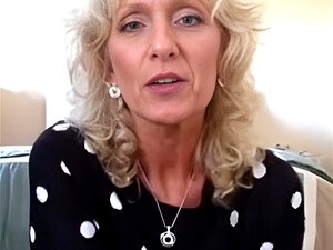 Striptease Mature Striptease Mature Striptease